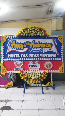 Papan Bunga di Grand Wisata